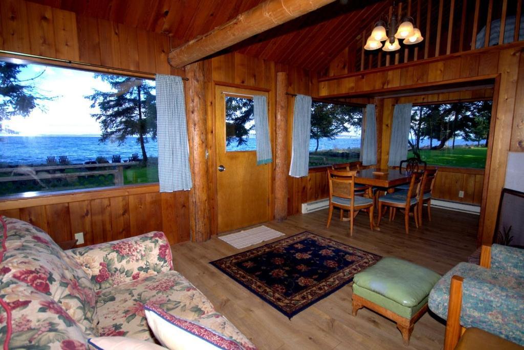 North Beach Inn Eastsound Room photo